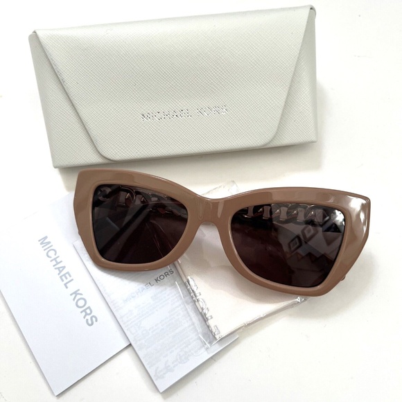 New in Case Original MICHAEL KORS Montecito Sunglasses Butterfly Beige MK2205 - Picture 11 of 12